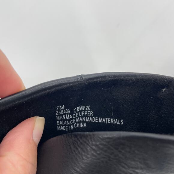 BOC Faux Leather Black Booties Womens Size 7 Back Zip 3 Inch Heel - Picture 7 of 9